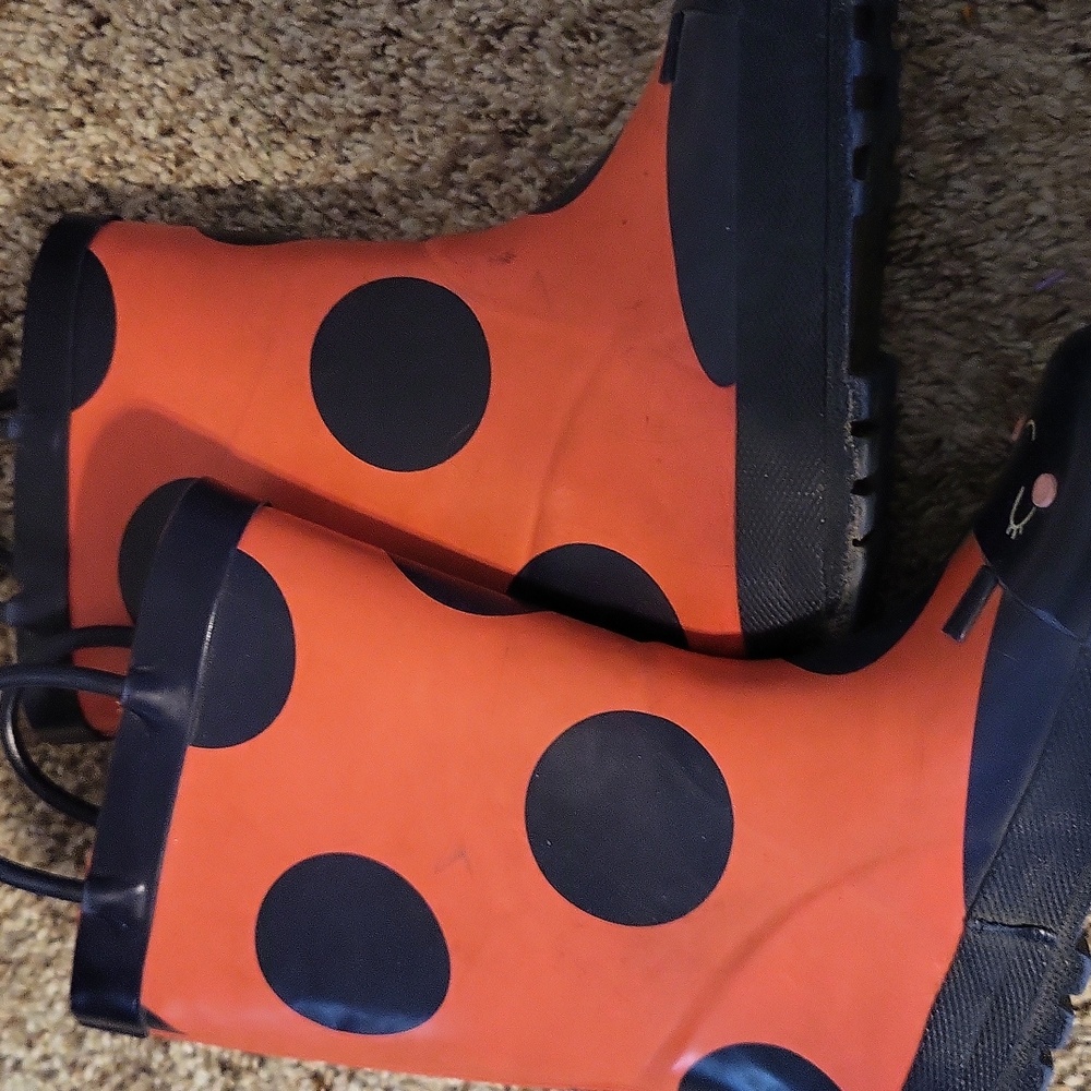 Carter's Red and Black Ladybug Kids Rain Boots Size 11 - Picture 3 of 5
